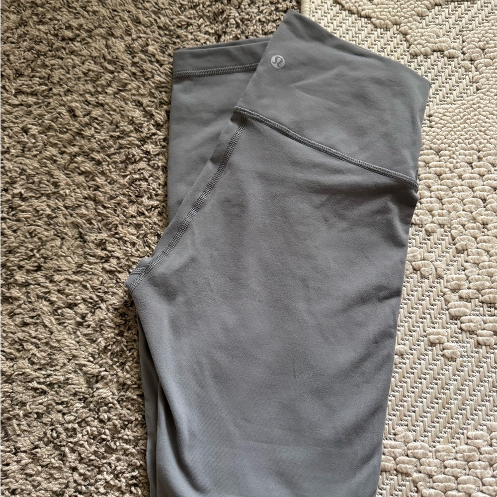 Lululemon high rise leggings 25”